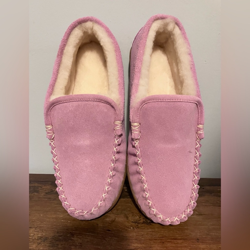 Wicked Good Slippers Venetian - Picture 3 of 11